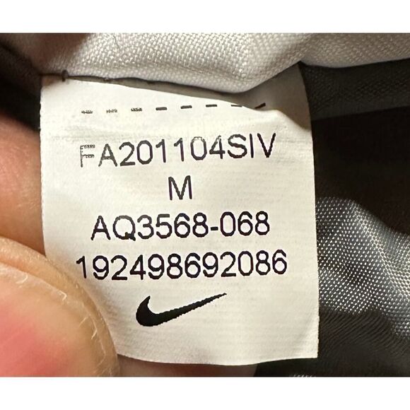 Nike Essential Filled Puffer Vest FTBL Red/Grey AQ3568-06 Size Womens Medium - Picture 9 of 9